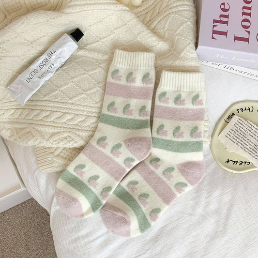 Funkyrel® Atzbranding Limited - Rufia - Pastel Green & Pink Winter Socks