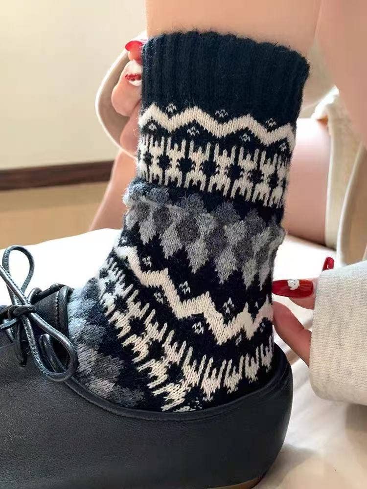 Funkyrel® Atzbranding Limited - Rufia - Nordic Patchwork Knit Crew Socks