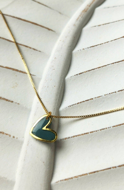Twig & Rue boutique - Gold heart necklace