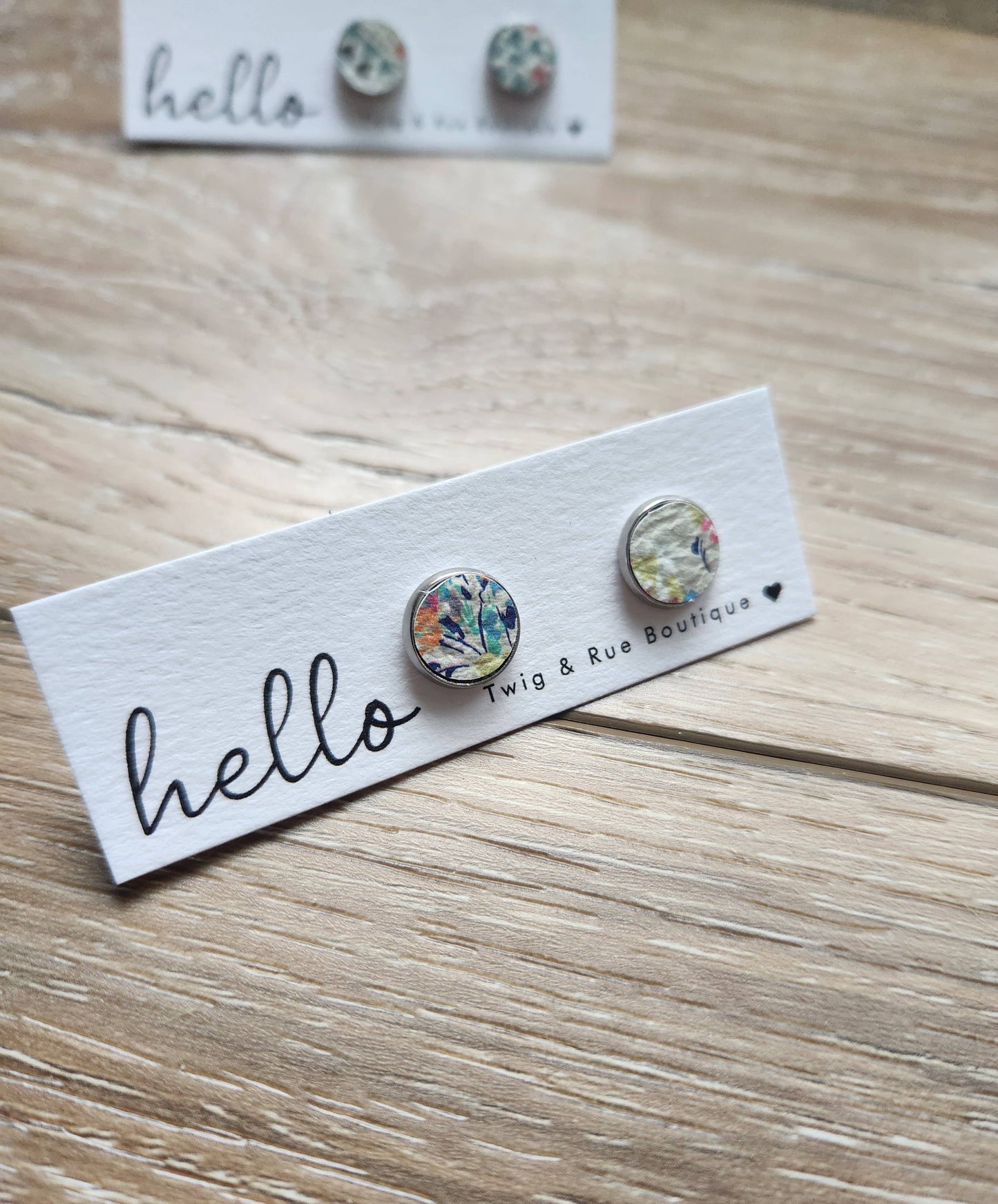 Twig & Rue boutique - Leather button studs| Pattern collection