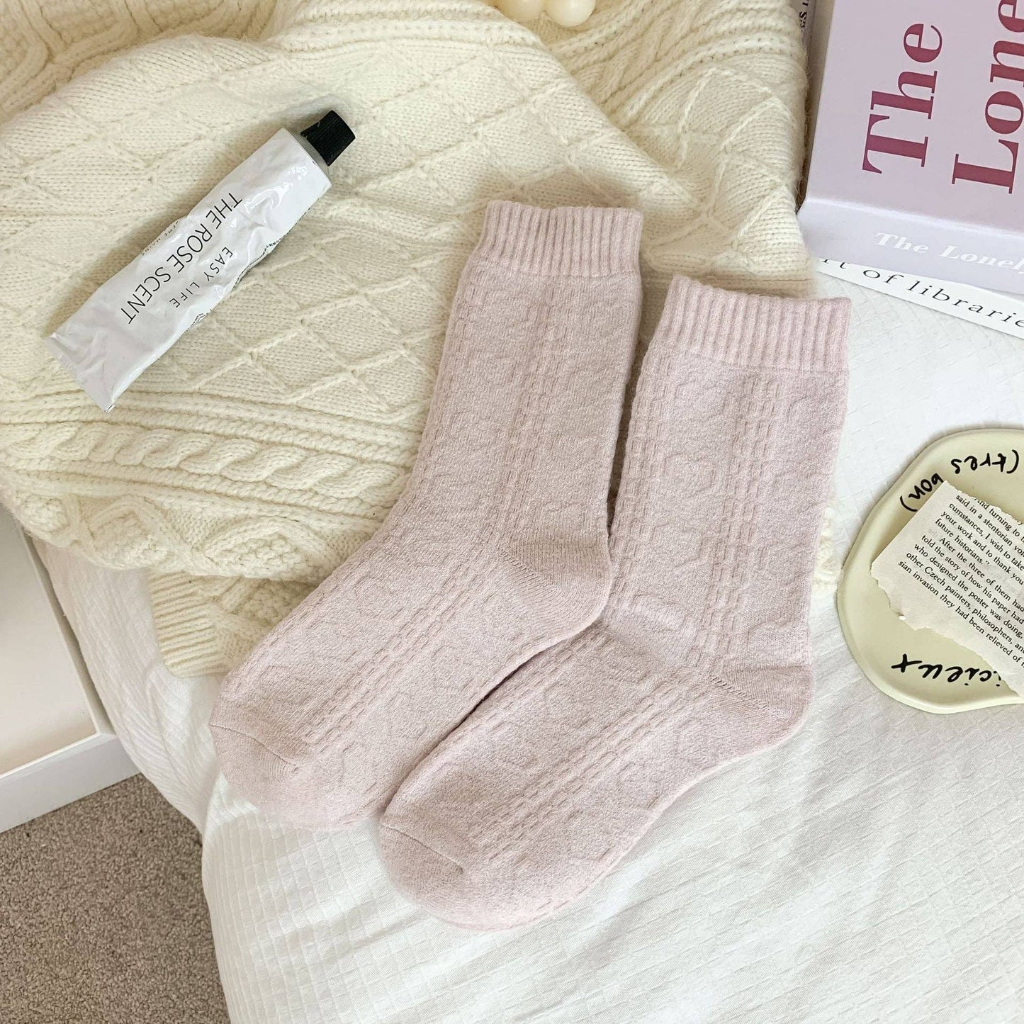 Funkyrel® Atzbranding Limited - Rufia - Pastel Green & Pink Winter Socks
